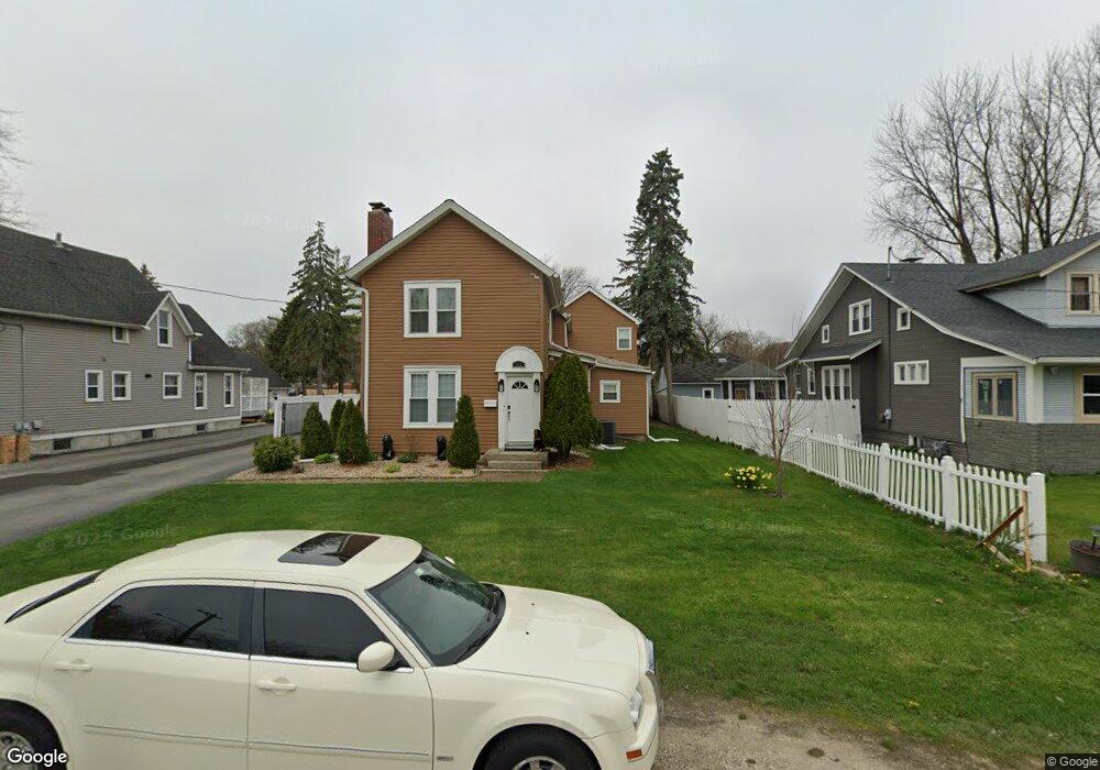 112 N Randall Rd, Aurora, IL 60506 - photo 1