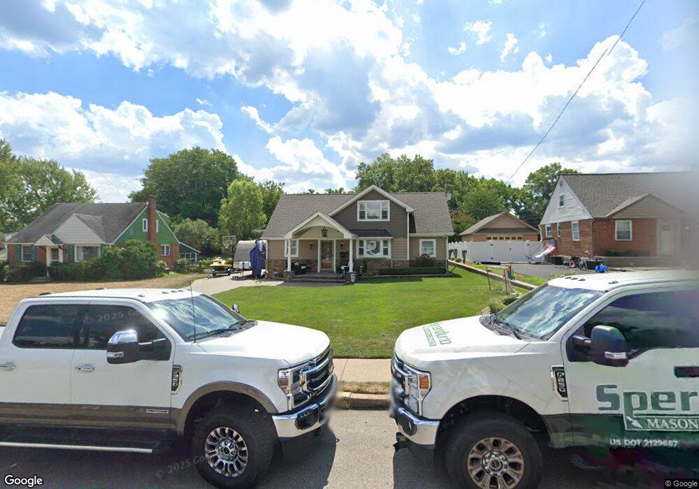 111 Bonnet Ln, Hatboro, PA 19040 - photo 1