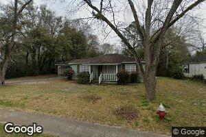 217 W Dykes St, Cochran, GA 31014