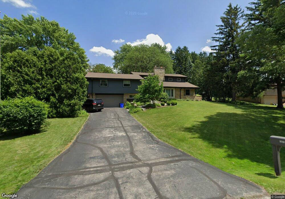 1870 Hollyhock Ln, Elm Grove, WI 53122 - photo 1