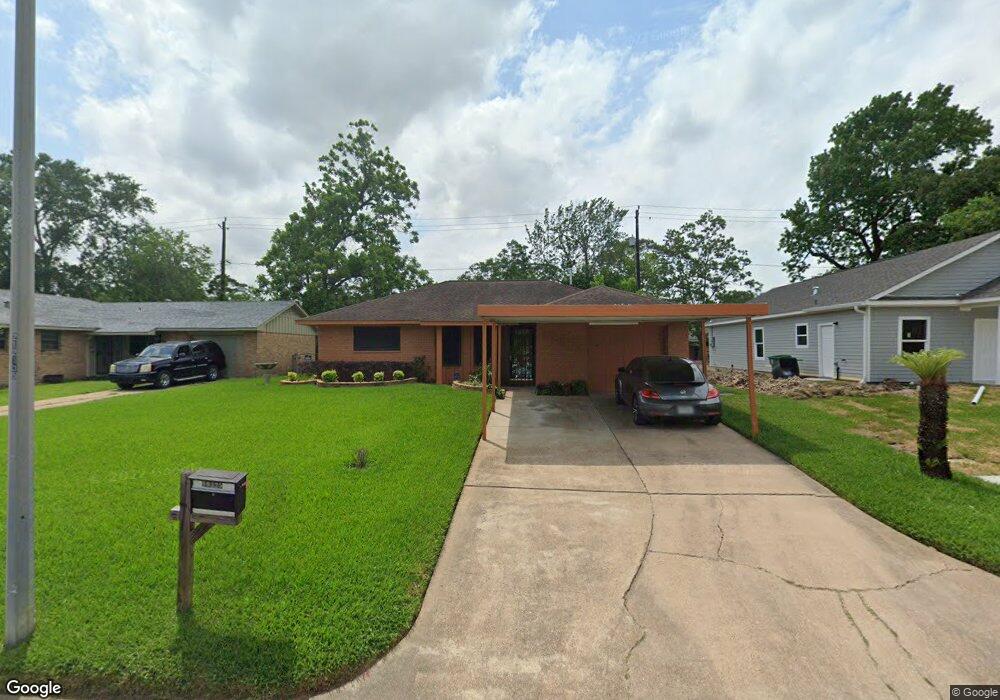 10325 Kelburn Dr, Houston, TX 77016 - photo 1