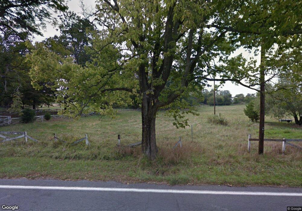 2281 Shepherd Grade Rd, Shepherdstown, WV 25443 - photo 1