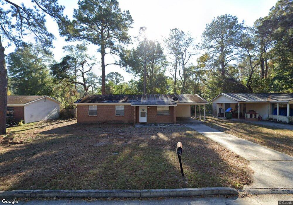 307 E 3rd St, Springfield, GA 31329 - photo 1