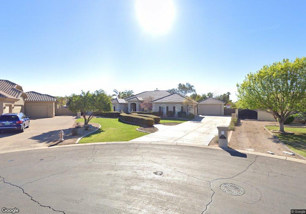 657 N Tatum Ln, Gilbert, AZ 85234 - photo 1
