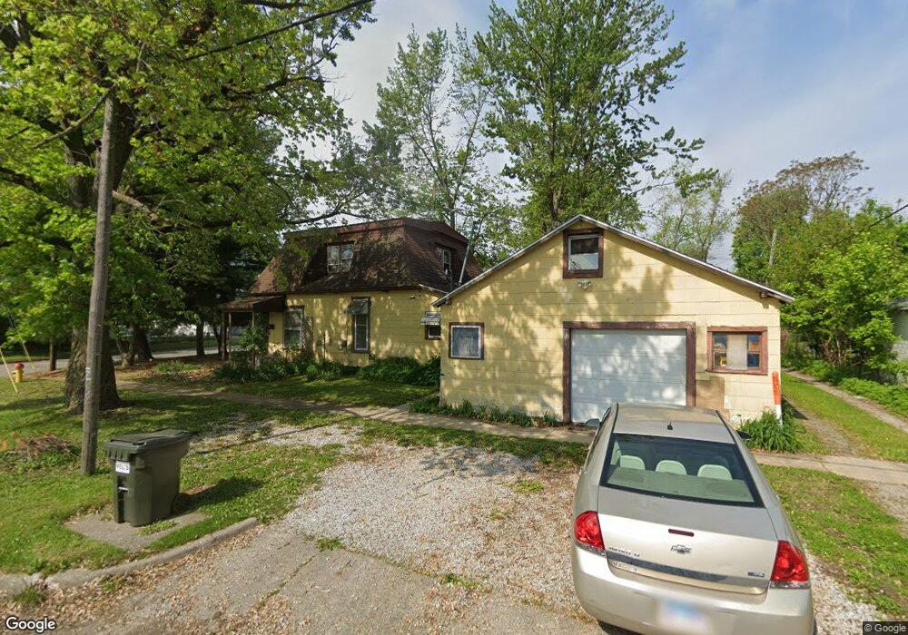 2700 Cedar Ave, Mattoon, IL 61938 - photo 1