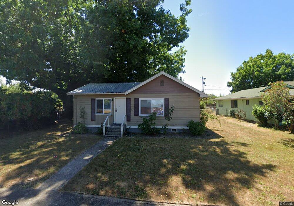 130 W Wilson, Carlton, OR 97111 - photo 1