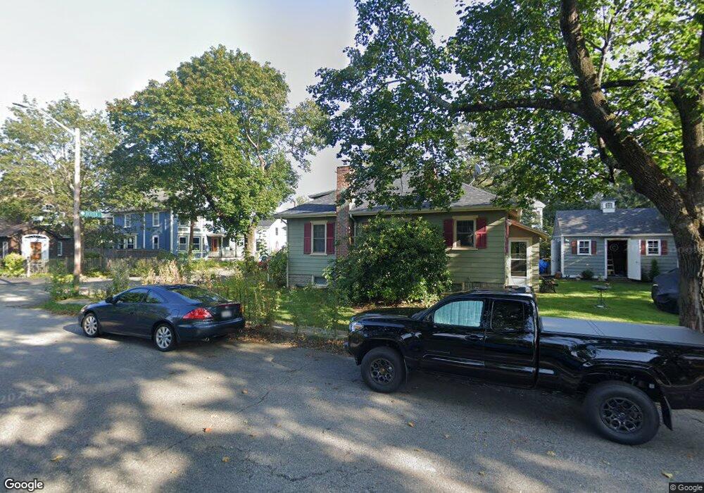 9 Dexter St, Newburyport, MA 01950 - photo 1