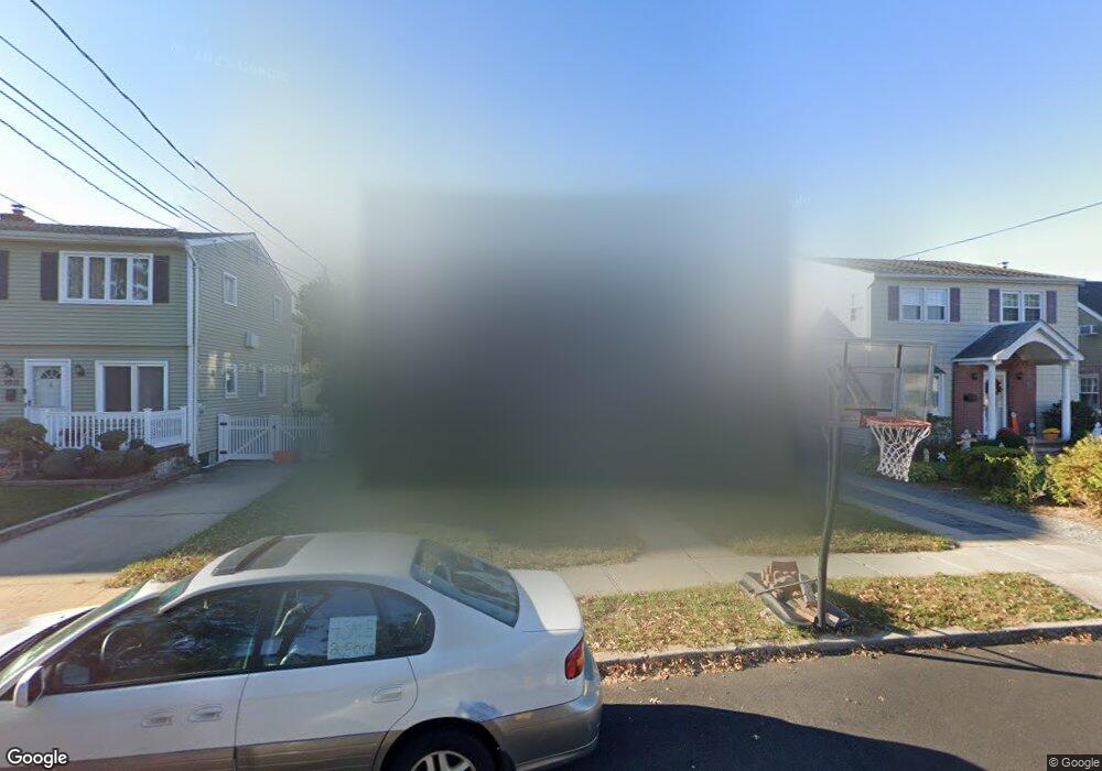 1015 Propp Ave, Franklin Square, NY 11010 - photo 1