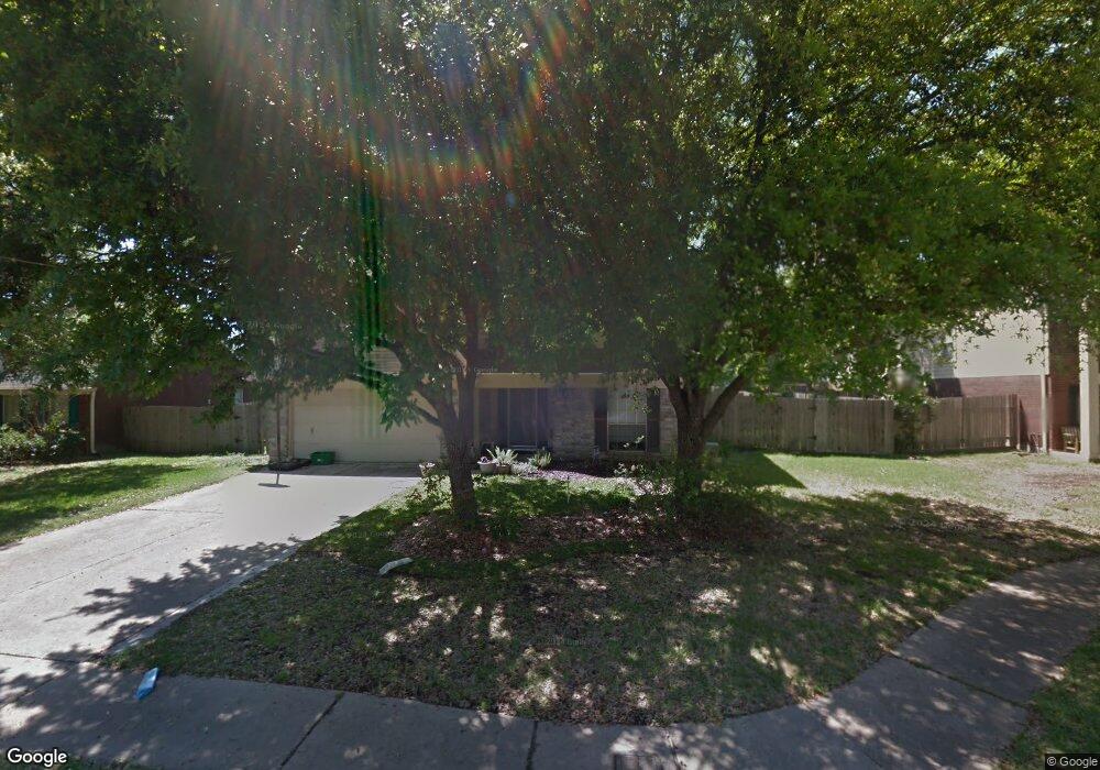 3906 Beechwood Dr, Pearland, TX 77584 - photo 1