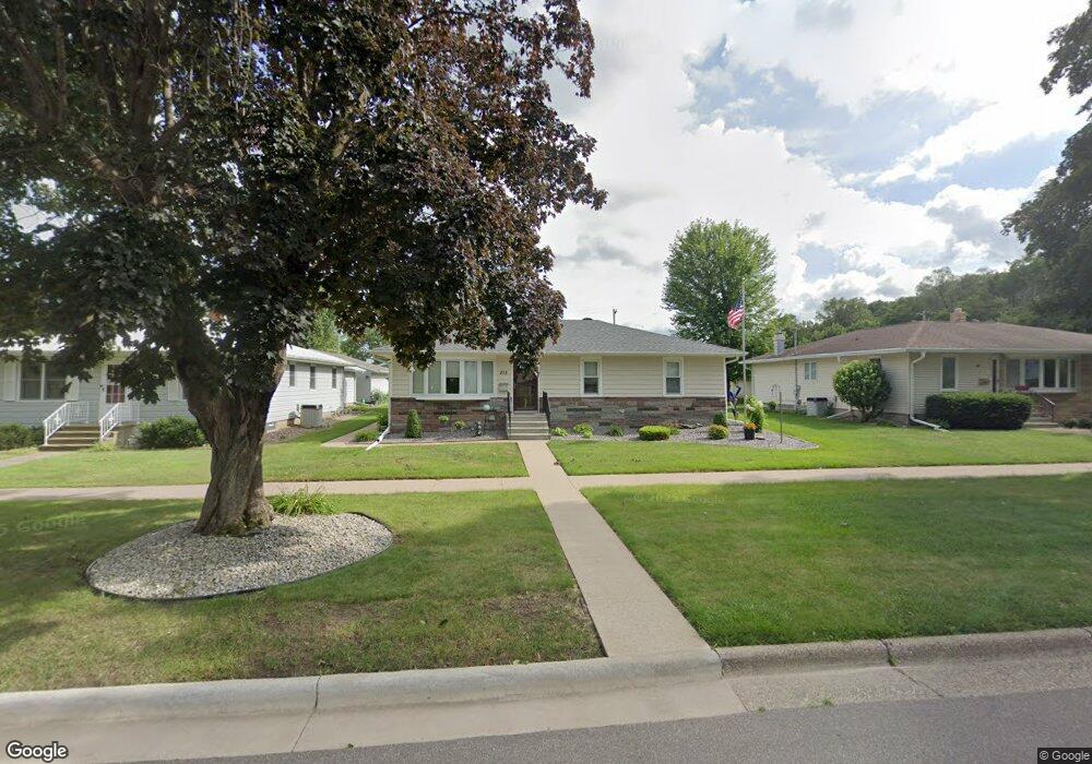 615 Main St, La Crescent, MN 55947 - photo 1