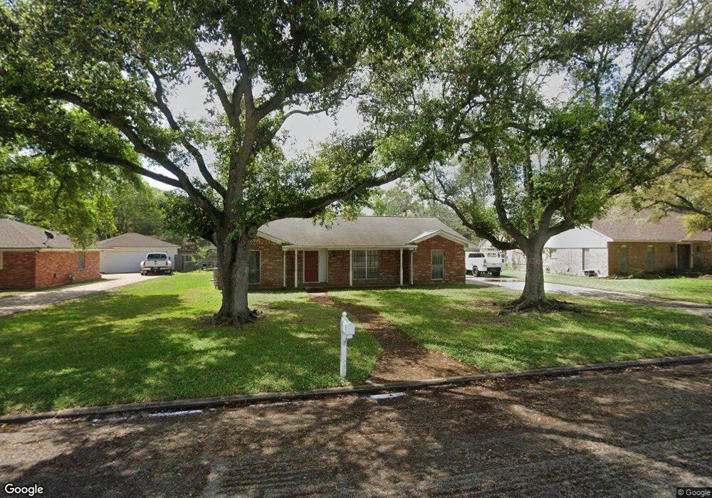 2700 Marguerite St, Bay City, TX 77414 - photo 1