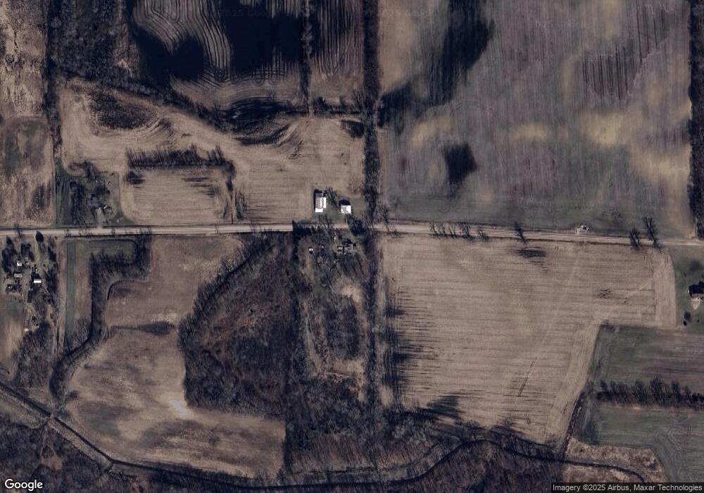 8033 Hivon Rd, Carleton, MI 48117 - photo 1