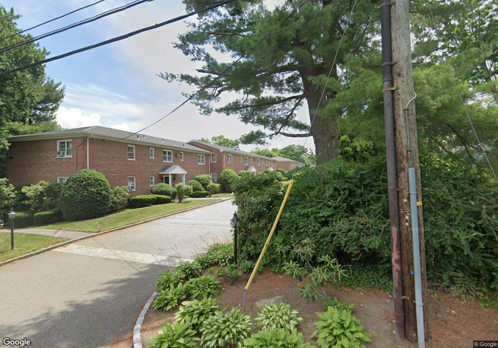 304 N State Rd unit 4B, Briarcliff Manor, NY 10510 - photo 1