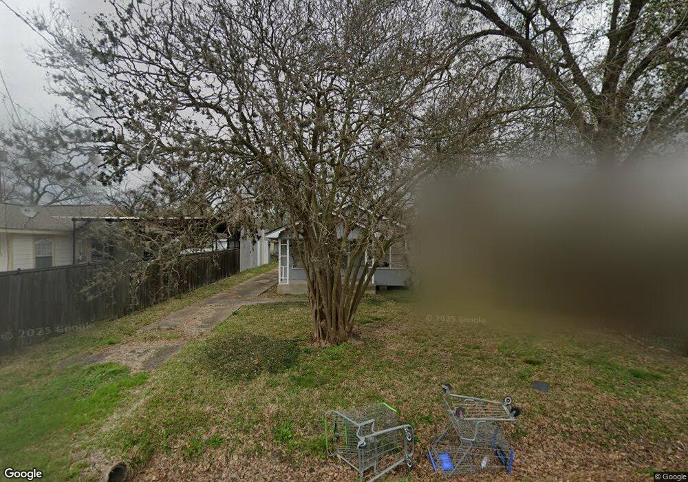 8016 Roswell St, Houston, TX 77022 - photo 1