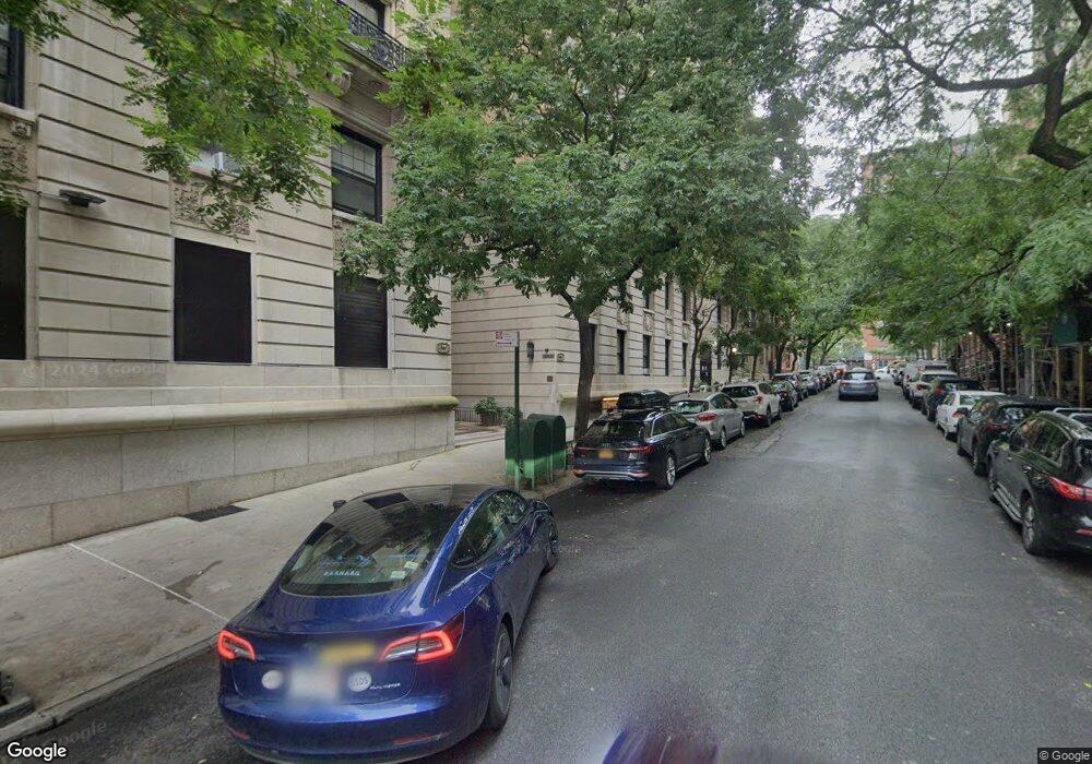 The Gramont unit 2B, New York, NY 10025 - photo 1