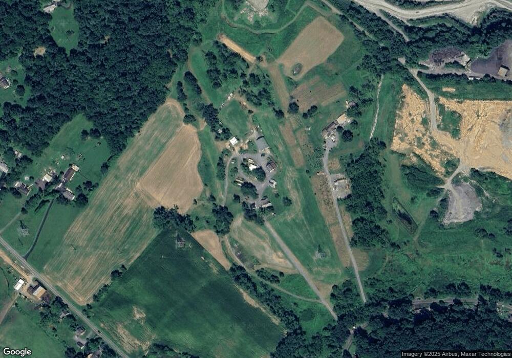 881 Unger Ln, Boyertown, PA 19512 - photo 1