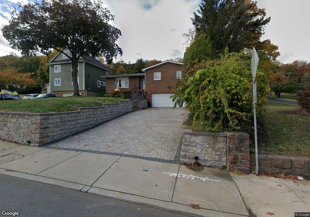 1124-2B Valley Rd unit 2B, Wayne Twp., NJ 07470 - photo 1