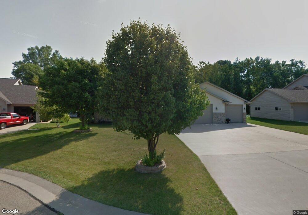 W5818 Easter Lily Dr, Appleton, WI 54915 - photo 1