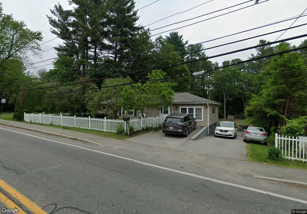 1045 Mammoth Rd, Dracut, MA 01826 - photo 1