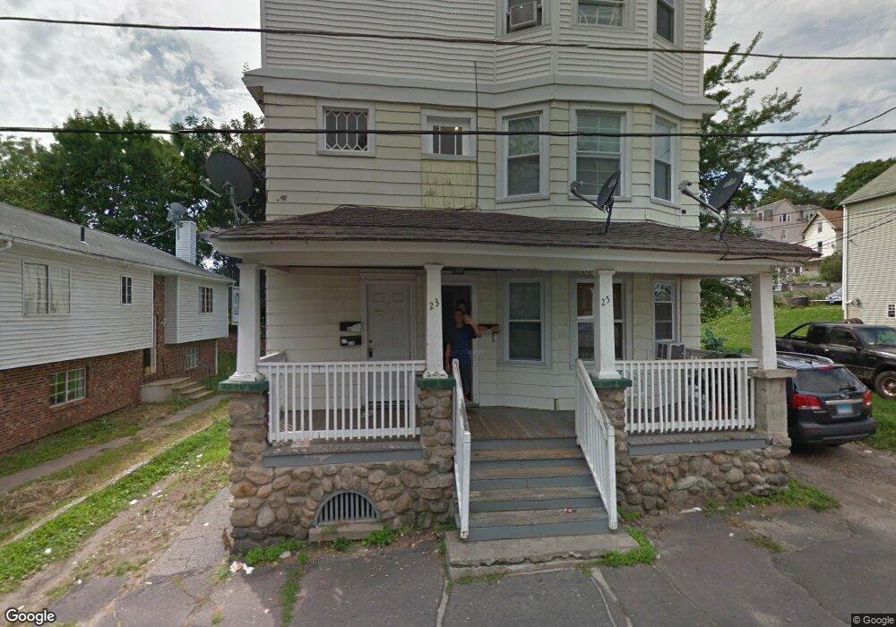 23 Pearl St unit 2nd floor, Waterbury, CT 06704 - photo 1