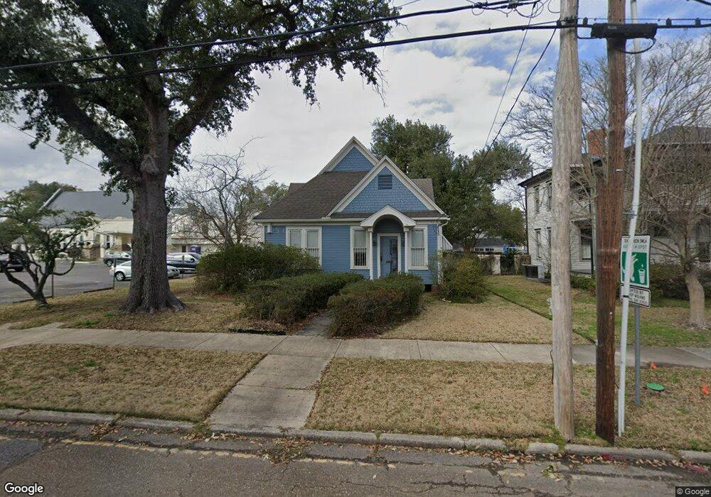 821 S Division St, Lake Charles, LA 70601 - photo 1