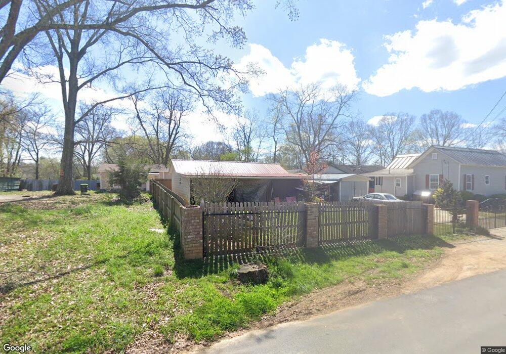 510 Reeves St, Cedartown, GA 30125 - photo 1