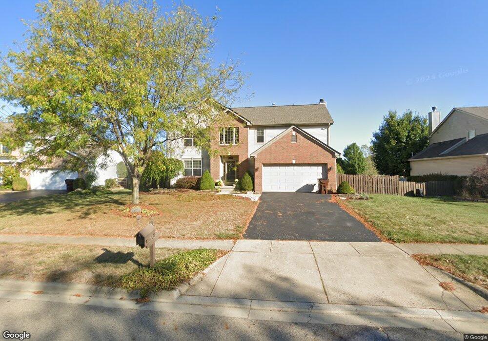 2077 Hayer Ct, Lewis Center, OH 43035 - photo 1