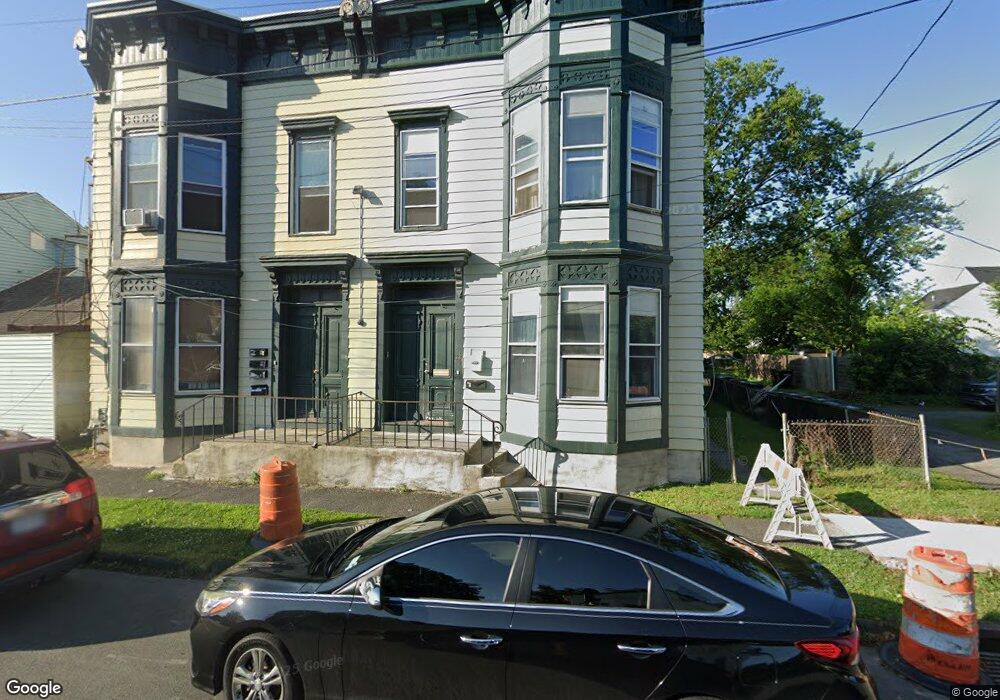 12-14 113th St, Troy, NY 12182 - photo 1