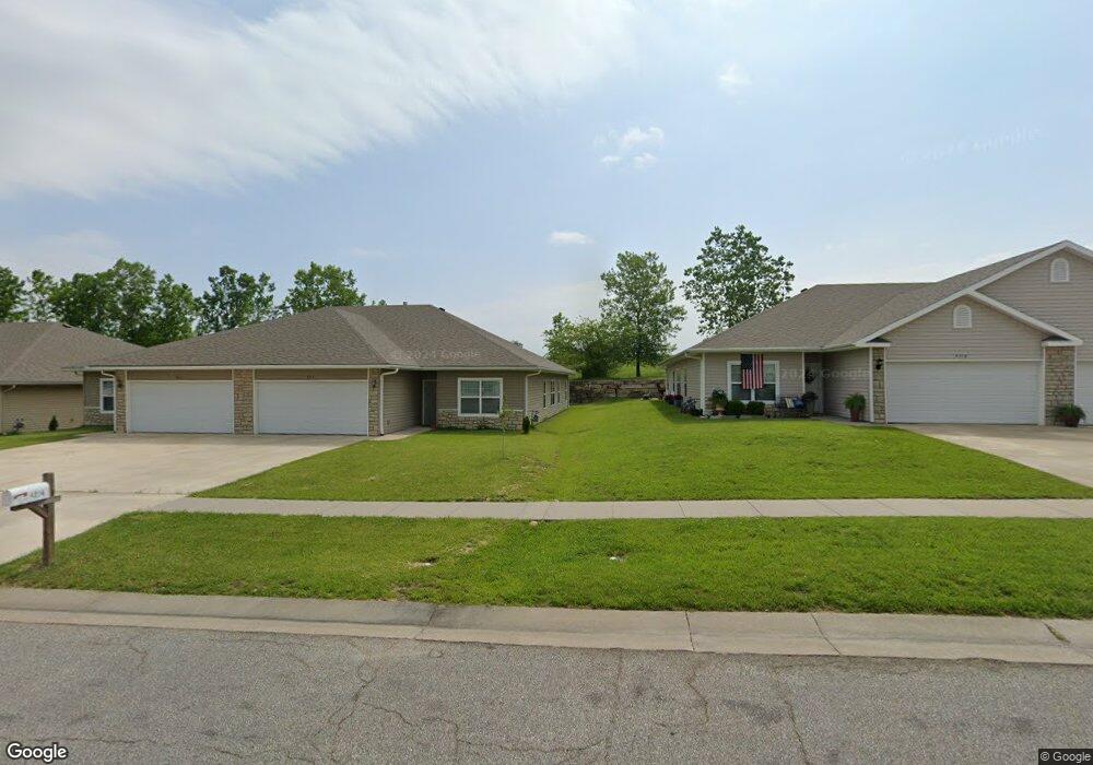 4216 SW Shenandoah Rd, Topeka, KS 66610 - photo 1