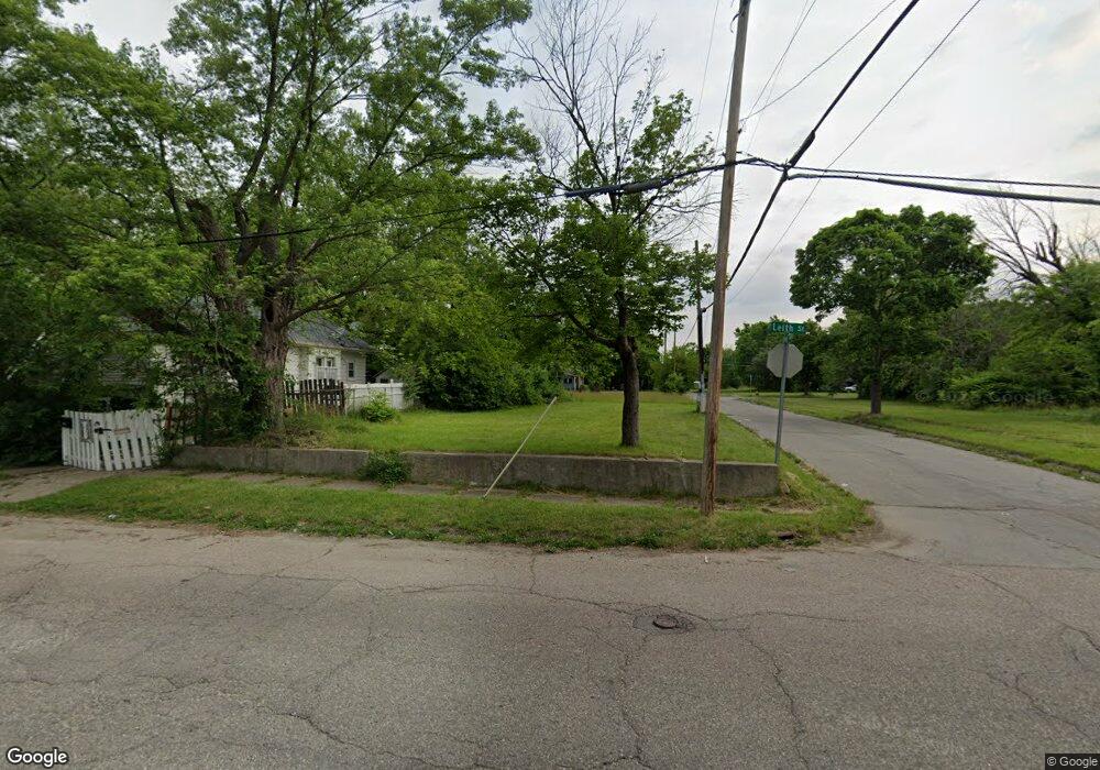 1429 Leith St, Flint, MI 48506 - photo 1