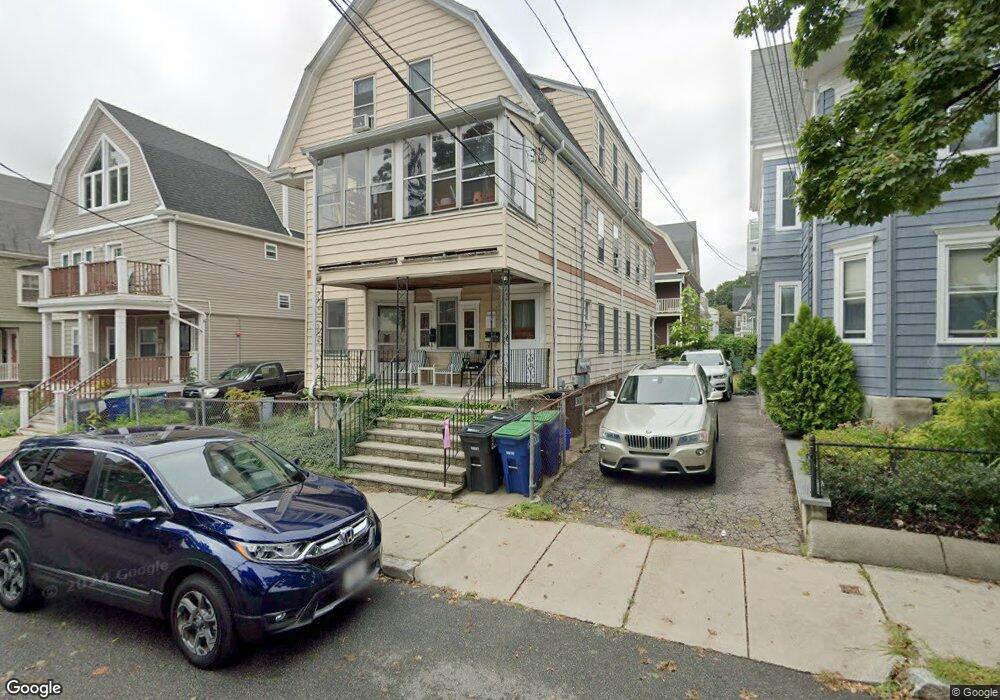 86 Pearson Ave unit 1, Somerville, MA 02144 - photo 1