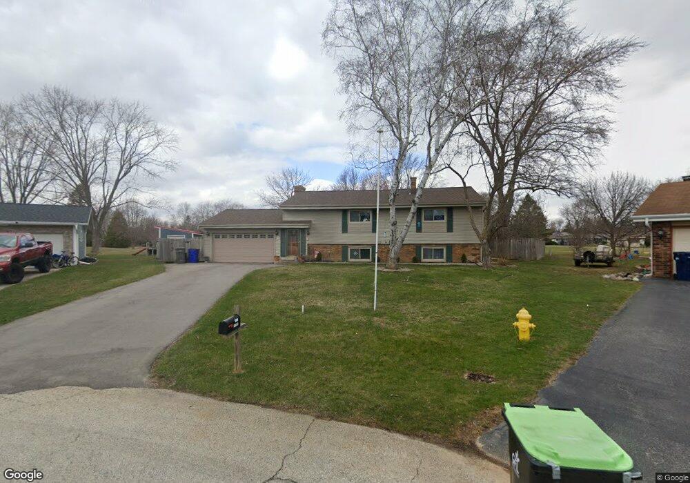 S68W13372 Bristlecone Ct, Muskego, WI 53150 - photo 1