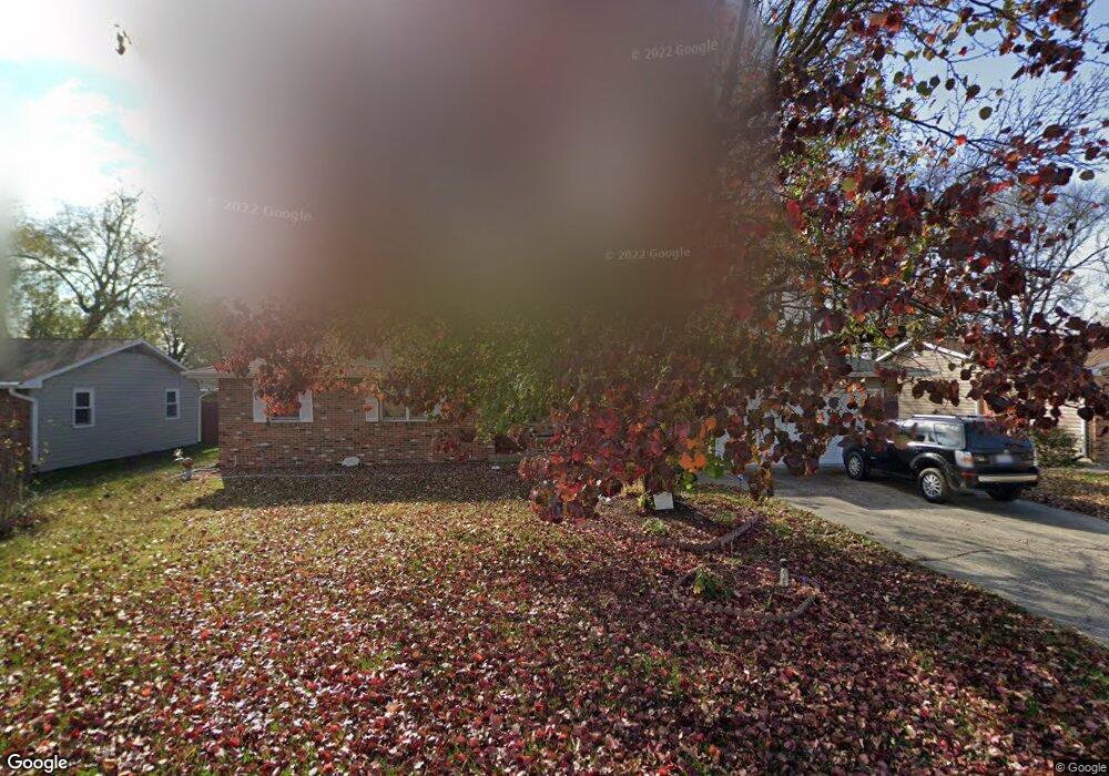 903 Flamingo Ave, Effingham, IL 62401 - photo 1