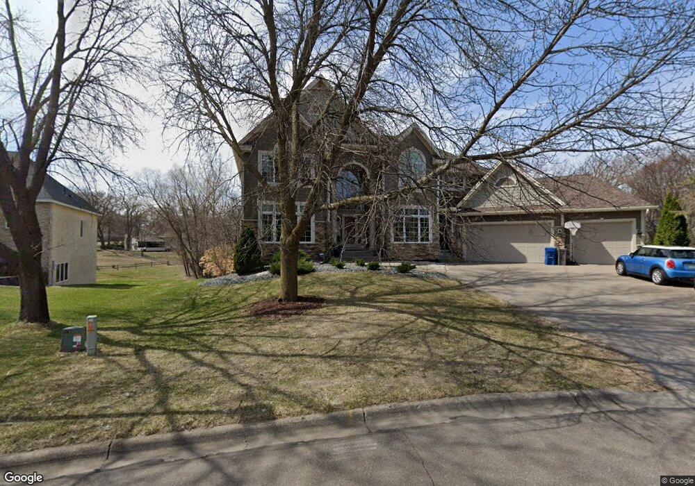 16335 Gladys Ln, Minnetonka, MN 55345 - photo 1