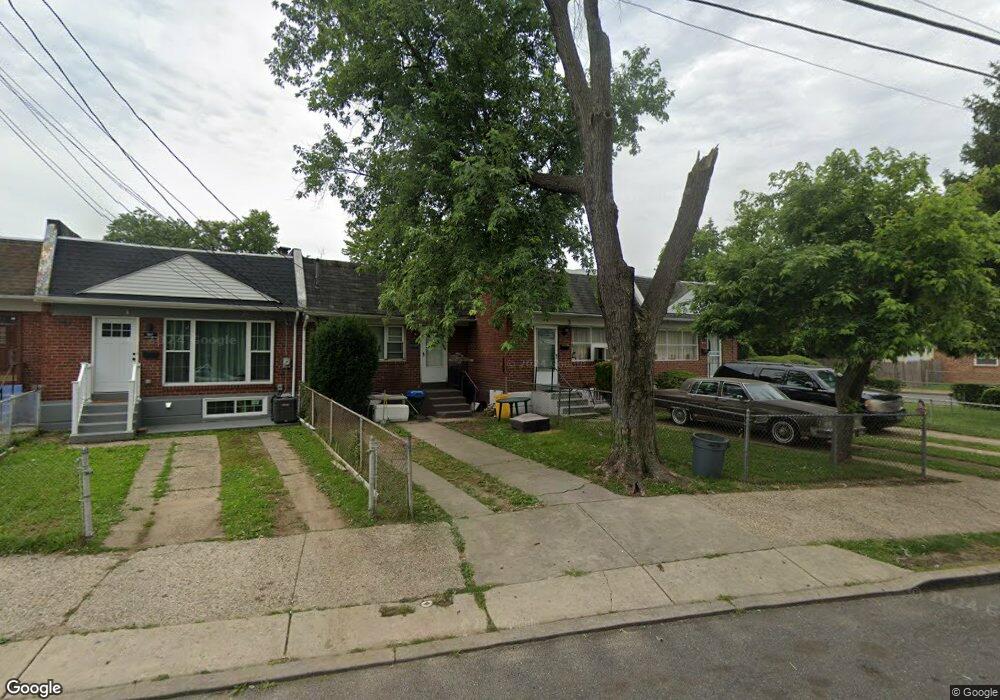 1203 Macarthur Dr, Camden, NJ 08104 - photo 1