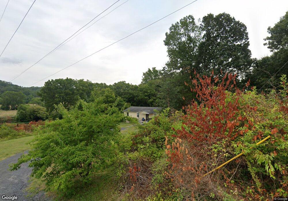 1432 Cedar Dr, Front Royal, VA 22630 - photo 1