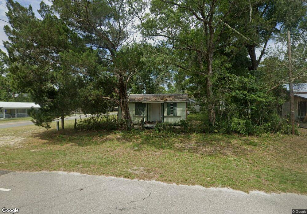 610 W 5th St, Carrabelle, FL 32322 - photo 1