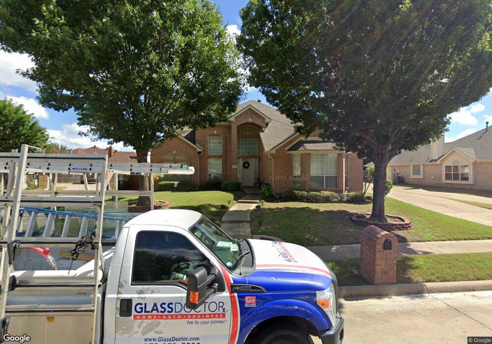 208 Forest Ln, Murphy, TX 75094 - photo 1