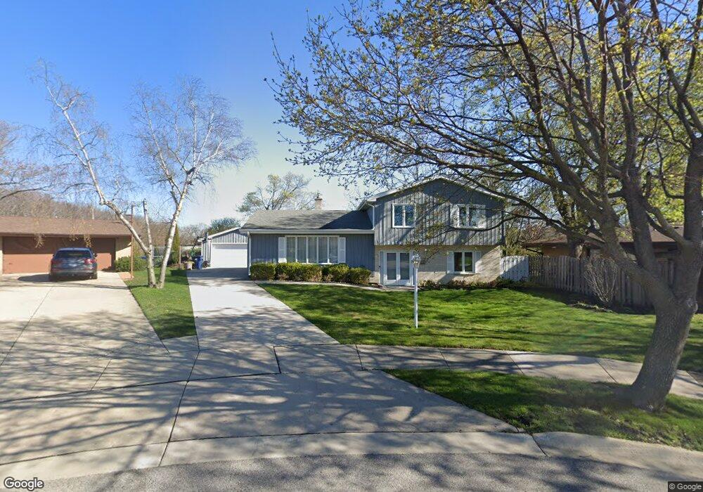 2626 Colbert Rd, Waukegan, IL 60085 - photo 1