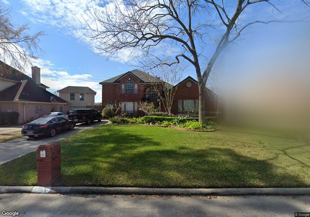 7311 Athlone Dr, Houston, TX 77088 - photo 1