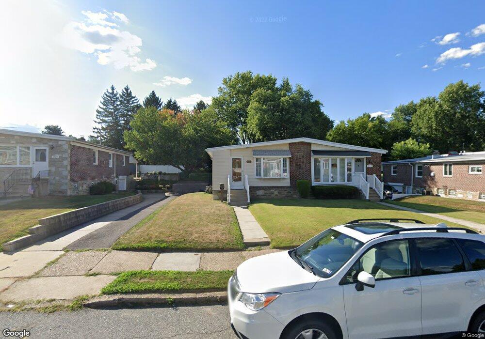 208 Dimarco Dr, Philadelphia, PA 19154 - photo 1