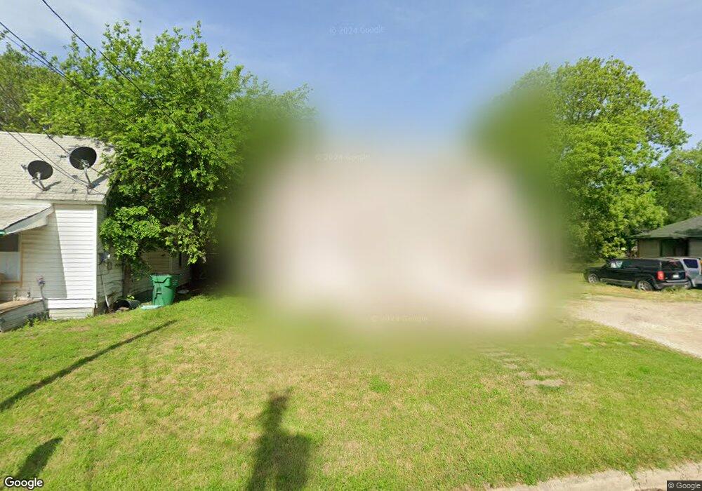 507 N Weaver St, Gainesville, TX 76240 - photo 1