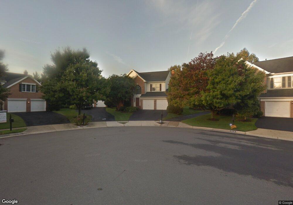 10820 Crippen Vale Ct, Reston, VA 20194 - photo 1