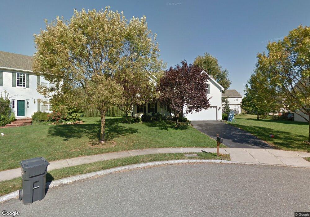 28 Adamson Ct, Phoenixville, PA 19460 - photo 1