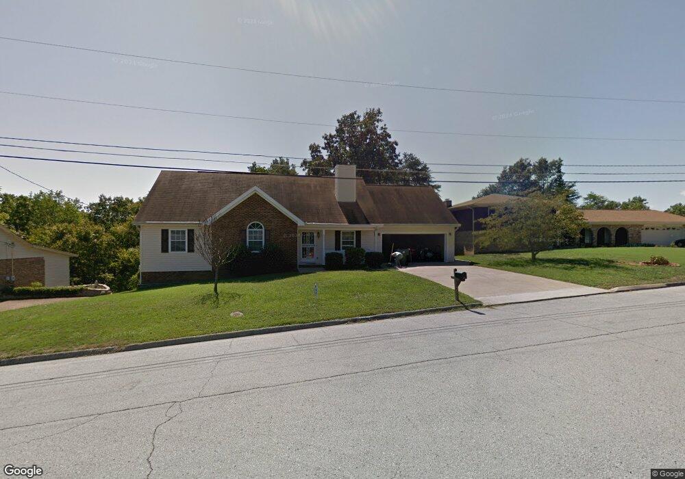 4531 Sherry Ln unit 3, Hixson, TN 37343 - photo 1