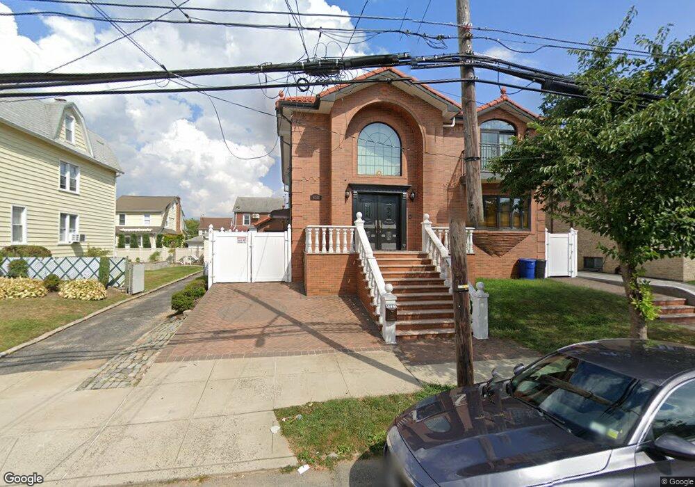 4221 190th St, Flushing, NY 11358 - photo 1