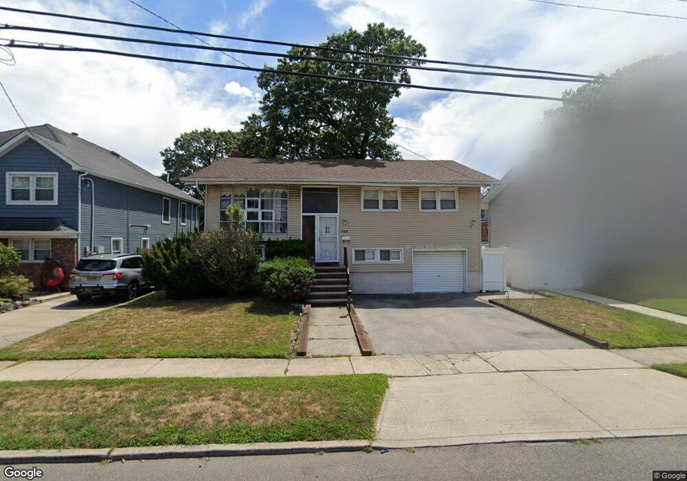 337 Argyle Rd, Cedarhurst, NY 11516 - photo 1