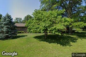 123 Woodlawn Dr, Chrisman, IL 61924
