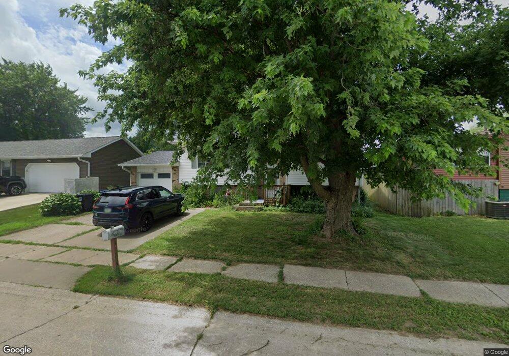 1224 N Stark St, Davenport, IA 52804 - photo 1