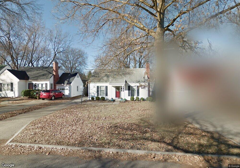 1173 SW Webster Ave, Topeka, KS 66604 - photo 1